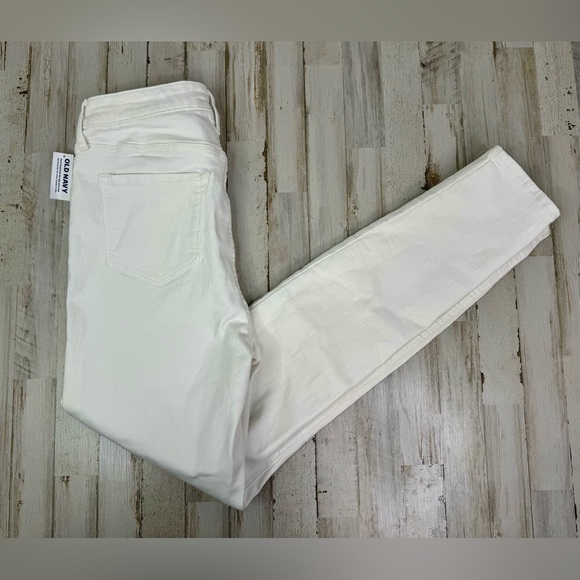 Old Navy Denim - Old Navy Rockstar High Rise Super Skinny White Jeans Tummy Control 10 Tall NWT